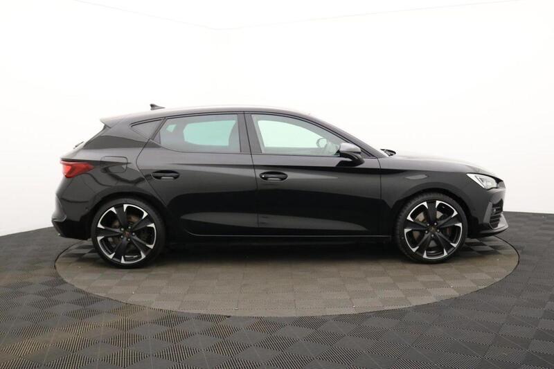 Cupra CUPRA Leon view 2