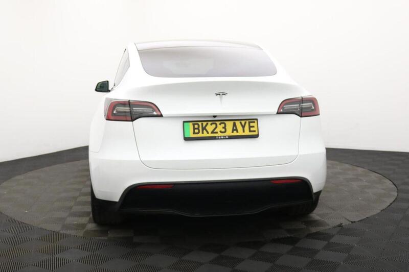 Tesla Model Y view 5