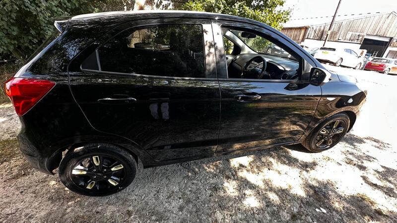2017 Ford Ka+ — photo 9