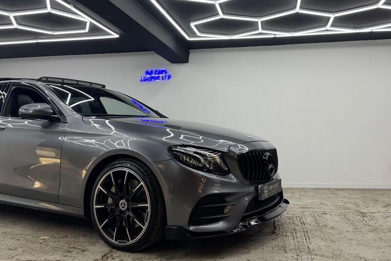 Mercedes-Benz E-Class view 7