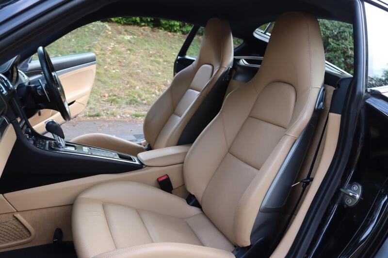 Porsche Cayman view 7