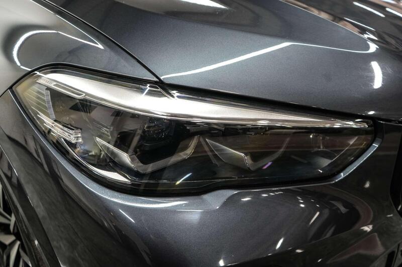 BMW X5 view 6