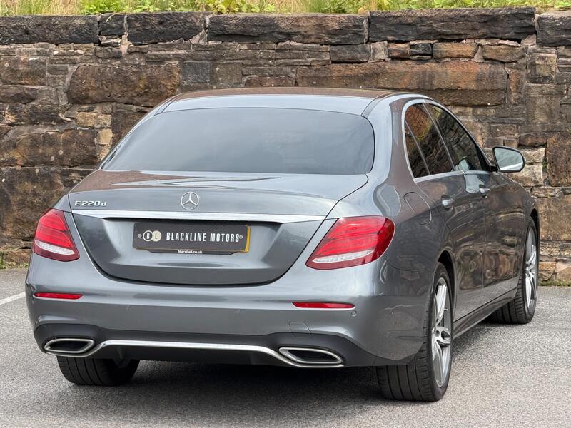 Mercedes-Benz E-Class view 7
