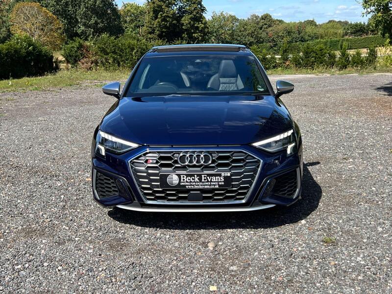 Audi Audi S3 view 2