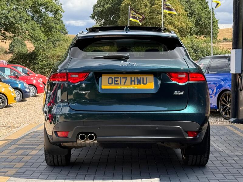 Jaguar F-Pace view 4