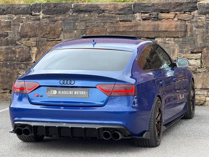 Audi Audi S5 view 7