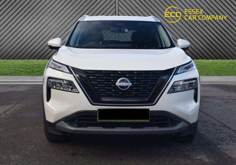 Nissan X-Trail view 4