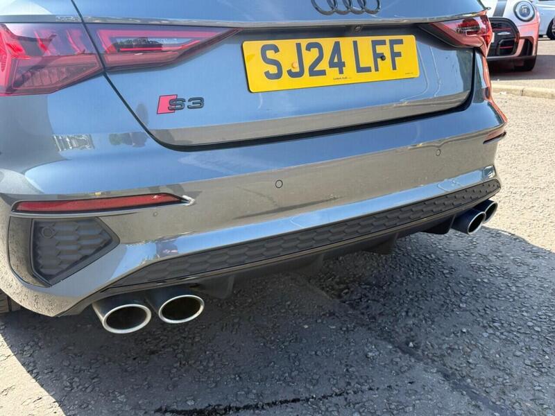 Audi Audi S3 view 7