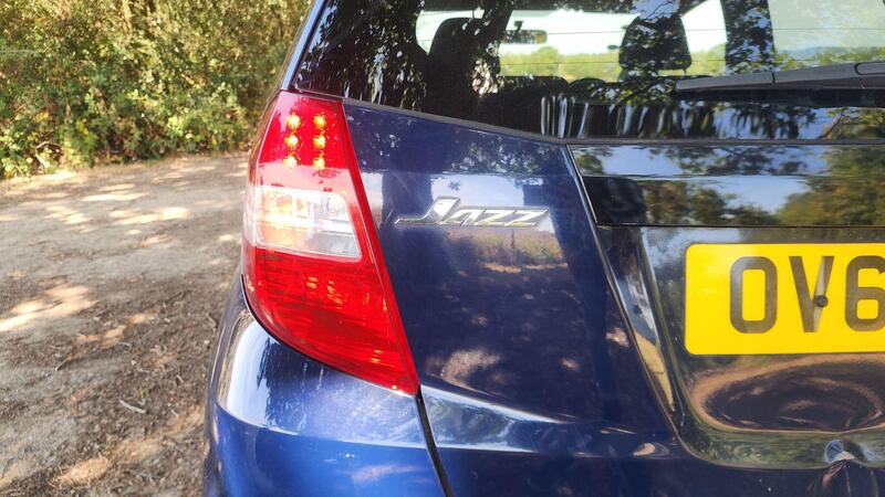 2013 Honda Jazz — photo 24