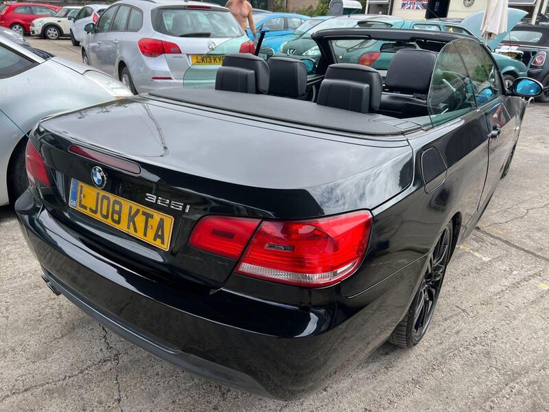 BMW 3 Series view 3