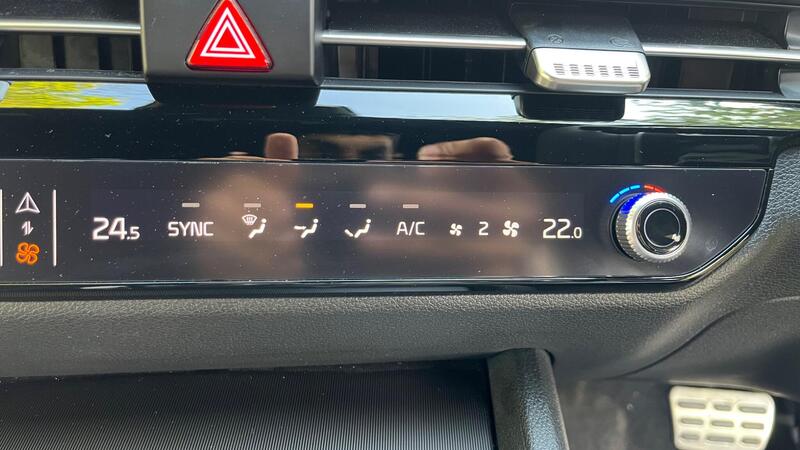 2026 Kia Sportage — photo 48