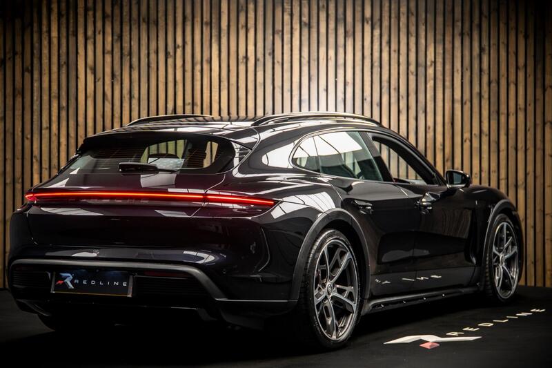 Porsche Taycan view 4
