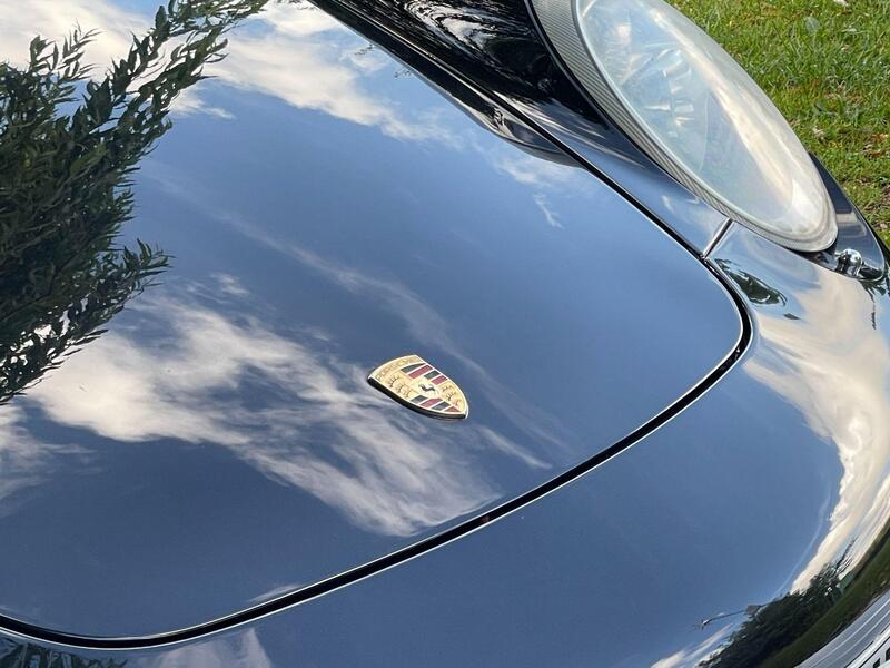 Porsche 911 view 47