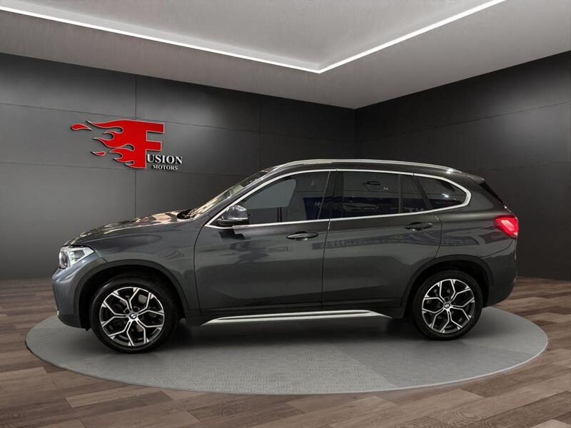 BMW X1 view 4