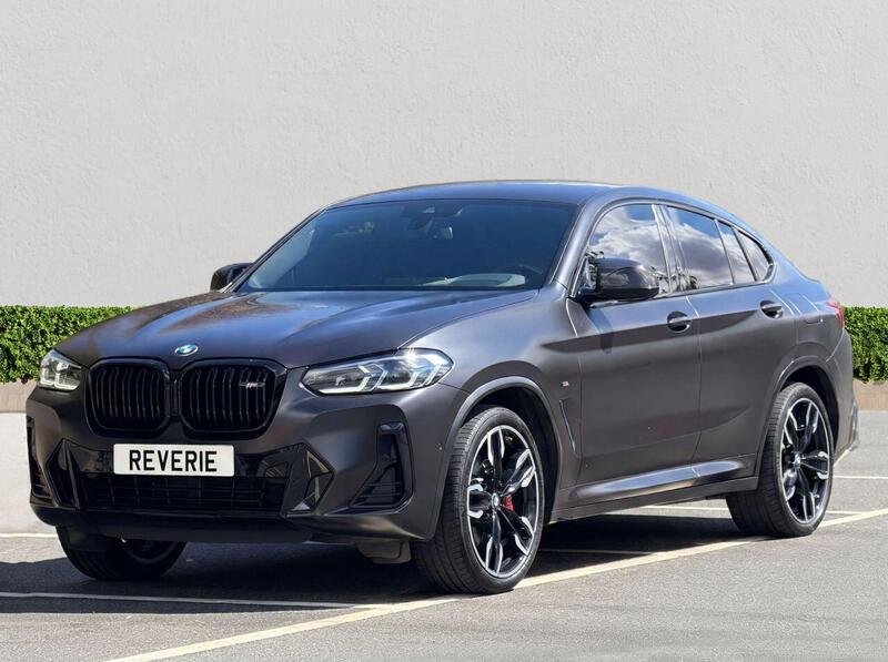 BMW X4 view 3