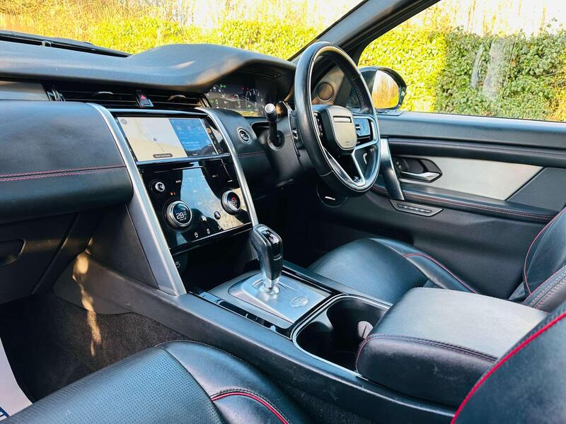 Land Rover Discovery view 6