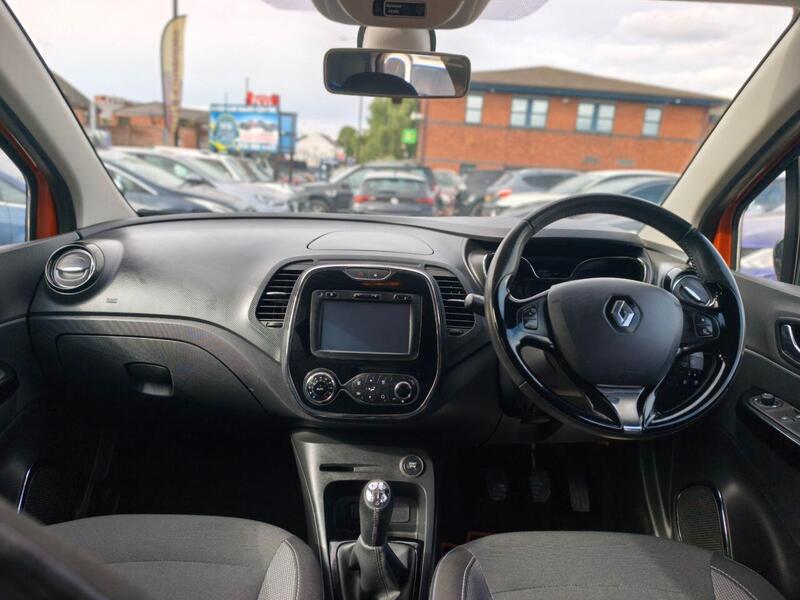 Renault Captur view 6