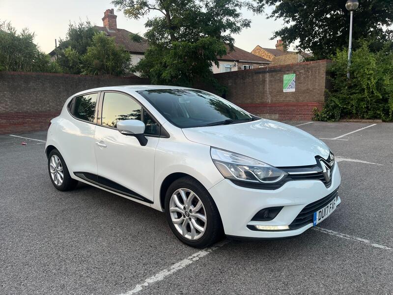 Renault Clio main image