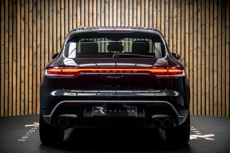 Porsche Macan view 6