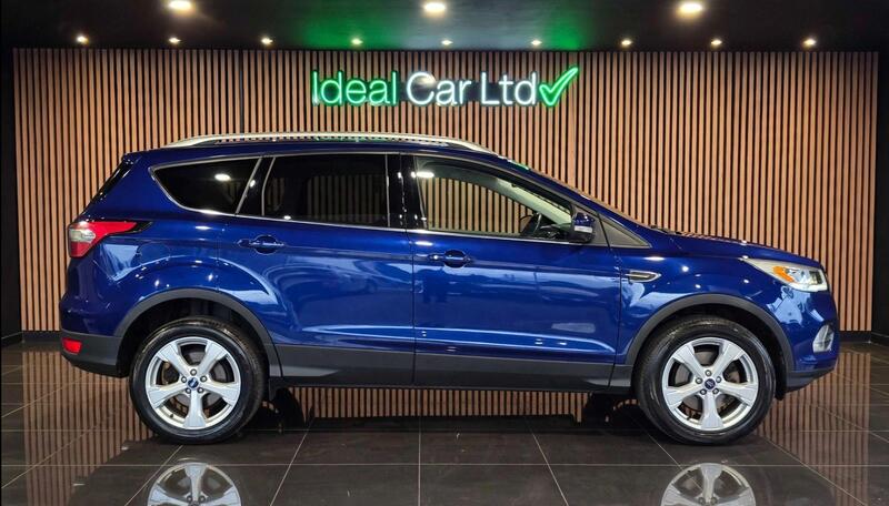 Ford Kuga view 6