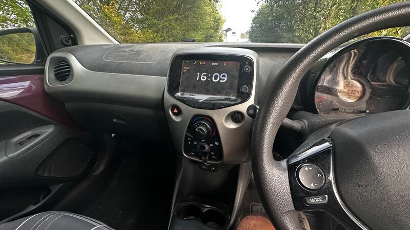 2018 Peugeot 108 — photo 8