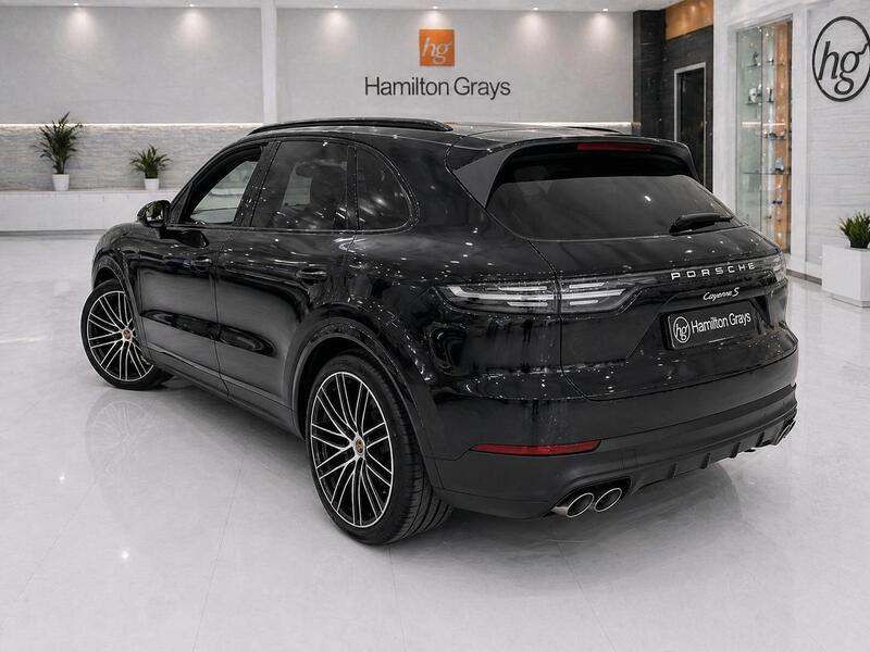 Porsche Cayenne view 2
