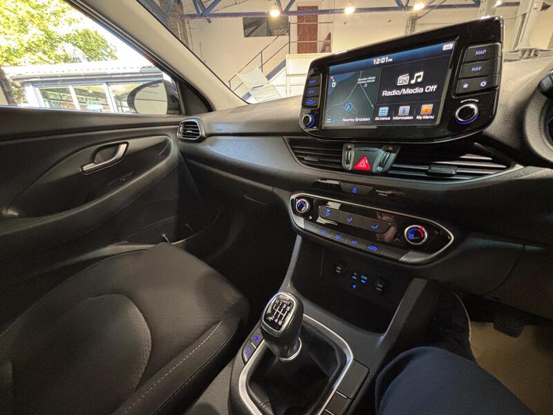 09c0dbe4b3e047a7bb6d7dc731032b71