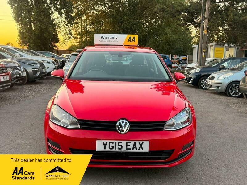 2015 Volkswagen Golf 1.6 TDI BlueMotion Tech Match DSG Euro 5 (s/s) 5dr photo 3