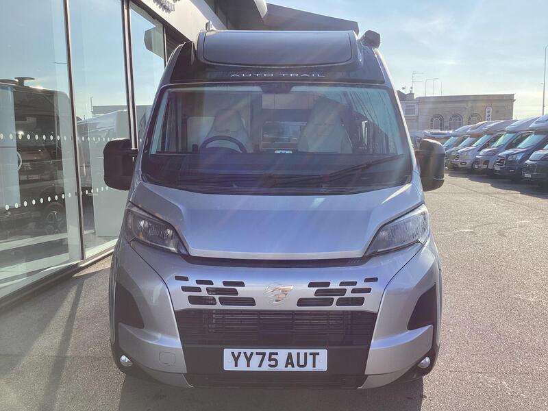 Auto-Trail V-Line 610 Sport — image 7