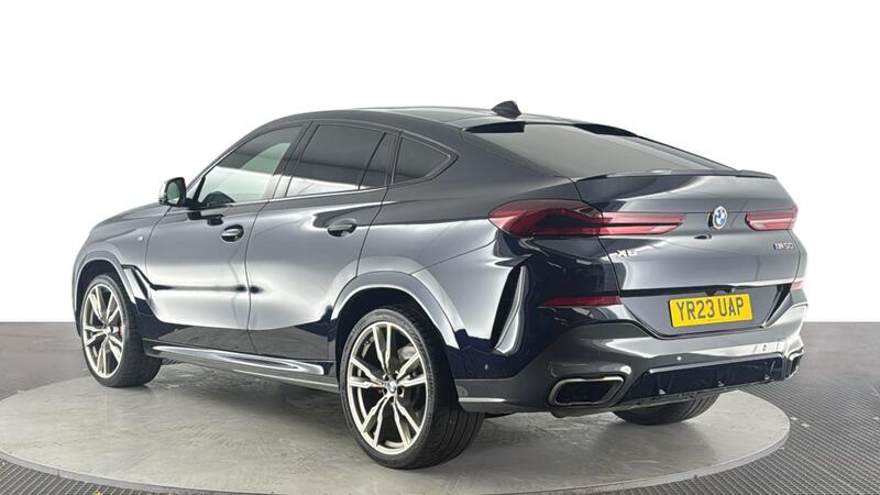 BMW X6 view 6