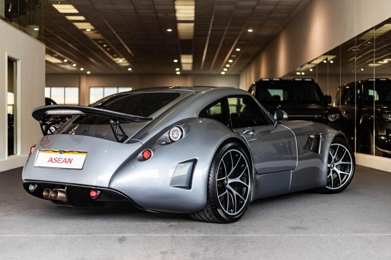 2020 Wiesmann MF4 view 5