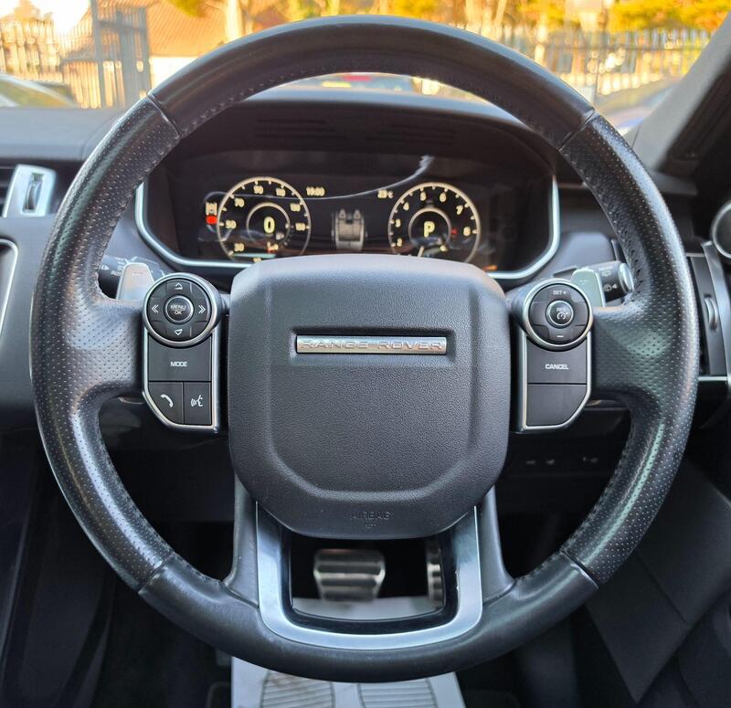 Land Rover Range Rover Sport 3.0 V6 HSE Dynamic Auto 4WD Euro 6 (s/s) 5dr thumbnail 32