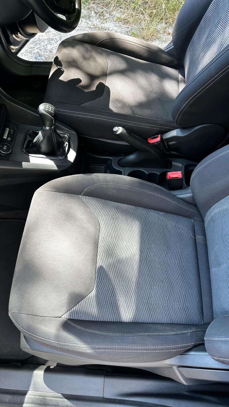 2017 Ford Ka+ — photo 34