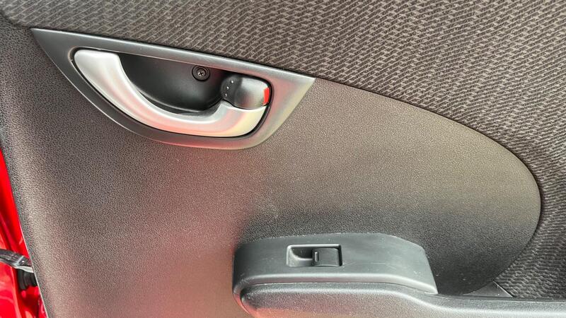 2015 Honda Jazz — photo 47
