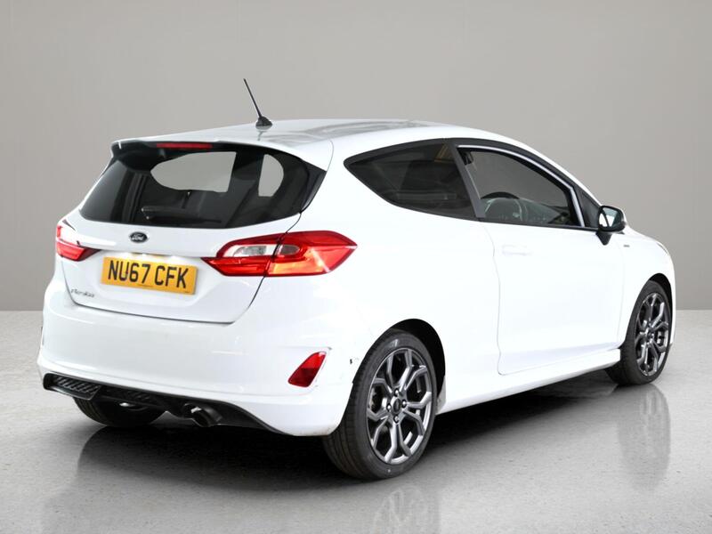 Ford Fiesta view 3