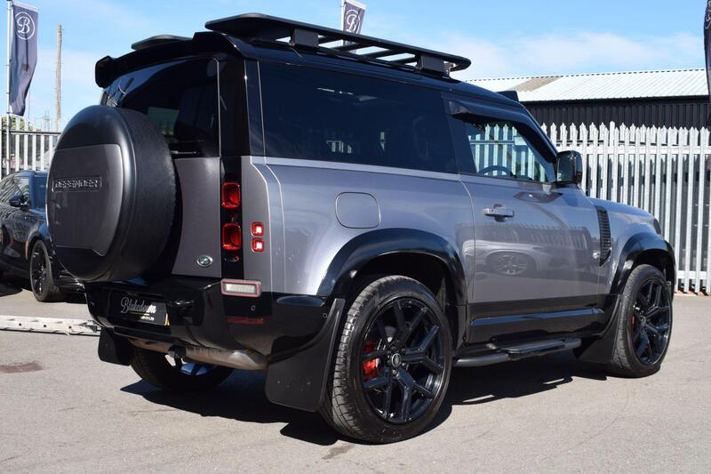 Land Rover Defender view 5