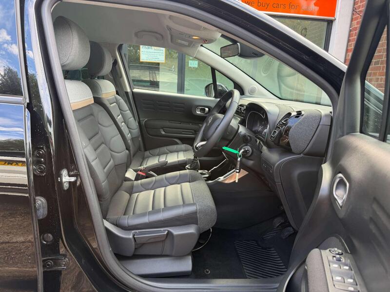 Citroen C3 Aircross view 2