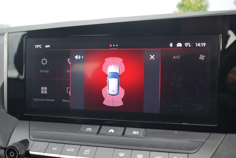 Vauxhall Astra view 2
