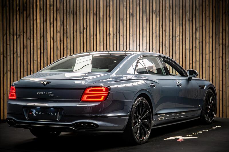 Bentley Flying Spur view 4