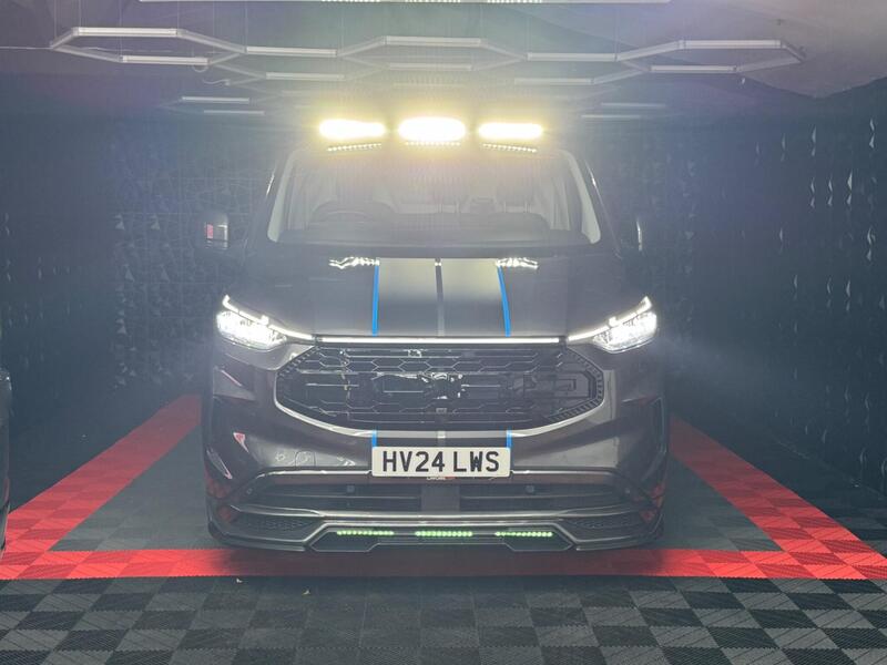 2024 Ford Transit Custom - exterior