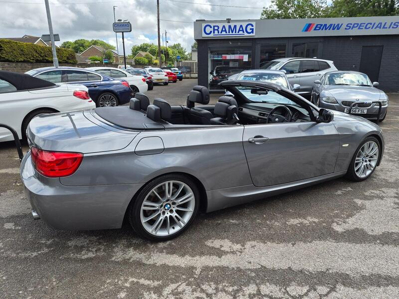 BMW 3 Series view 4