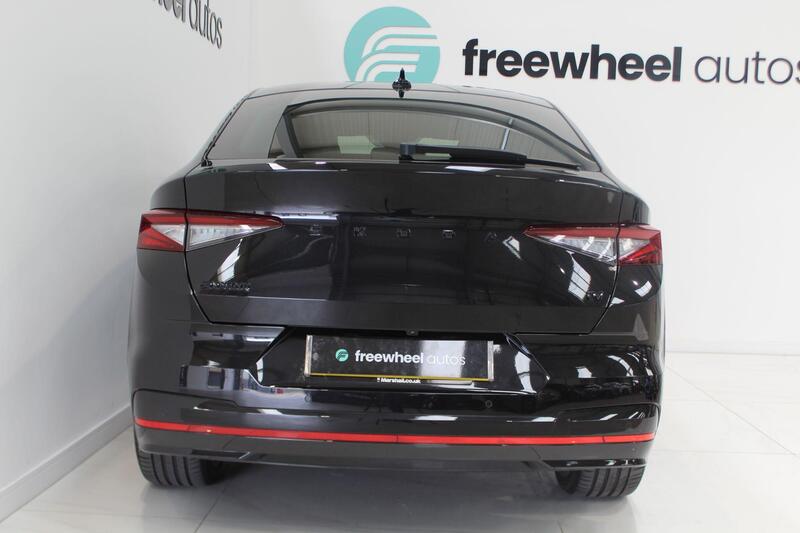 2022 Skoda Enyaq in Black — image 33 of 93