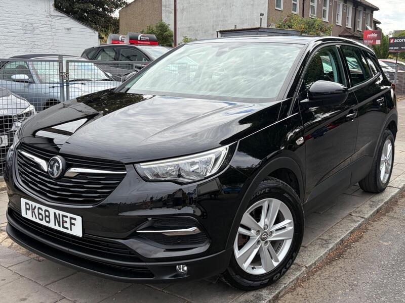 Vauxhall Grandland X view 6