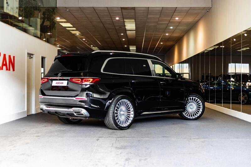 Mercedes-Benz A view 5