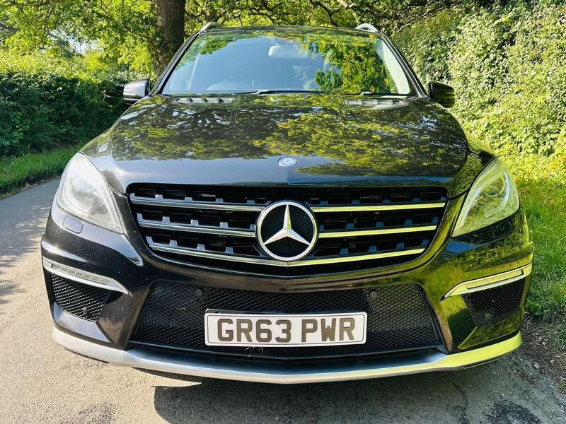 Mercedes-Benz M-Class view 3