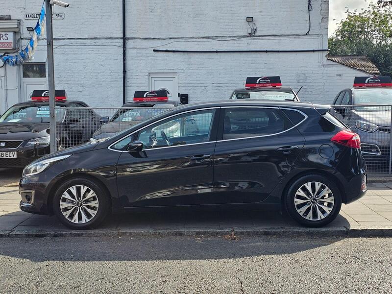 Kia Ceed view 5