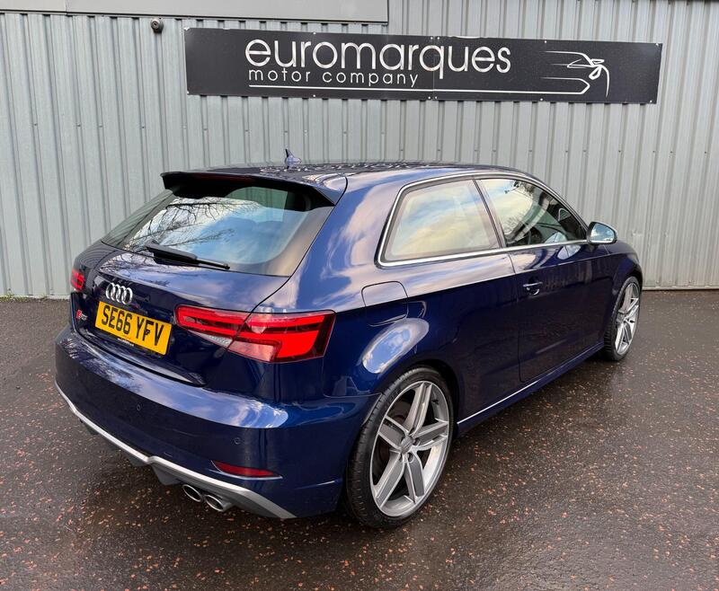 Audi S3 view 3