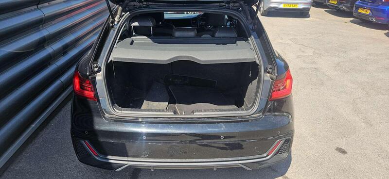 Audi A1 view 6