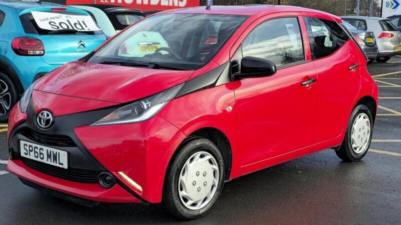 2016 Toyota Aygo in Red for sale