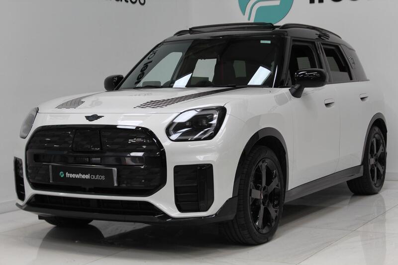 2024 MINI Electric Countryman in White — image 9 of 90